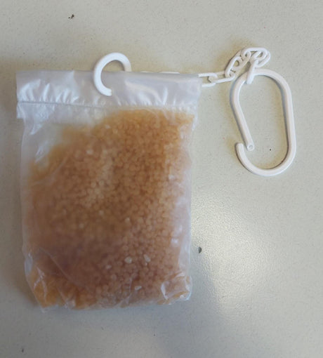 KALBALLS TRATTAMENTO ANTICALCARE x CASSETTE WC INCASSO-ESTERNE. RIDUCE LA DUREZZA DELL'ACQUA ED EVITANDO LA FORMAZIONE DI INCROSTAZIONI E MACCHIE NELLE PARETI DEL WC